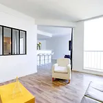 Louvre - Rivoli Private Apartment