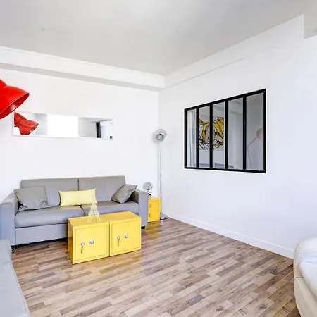 Louvre - Rivoli Private Apartment *